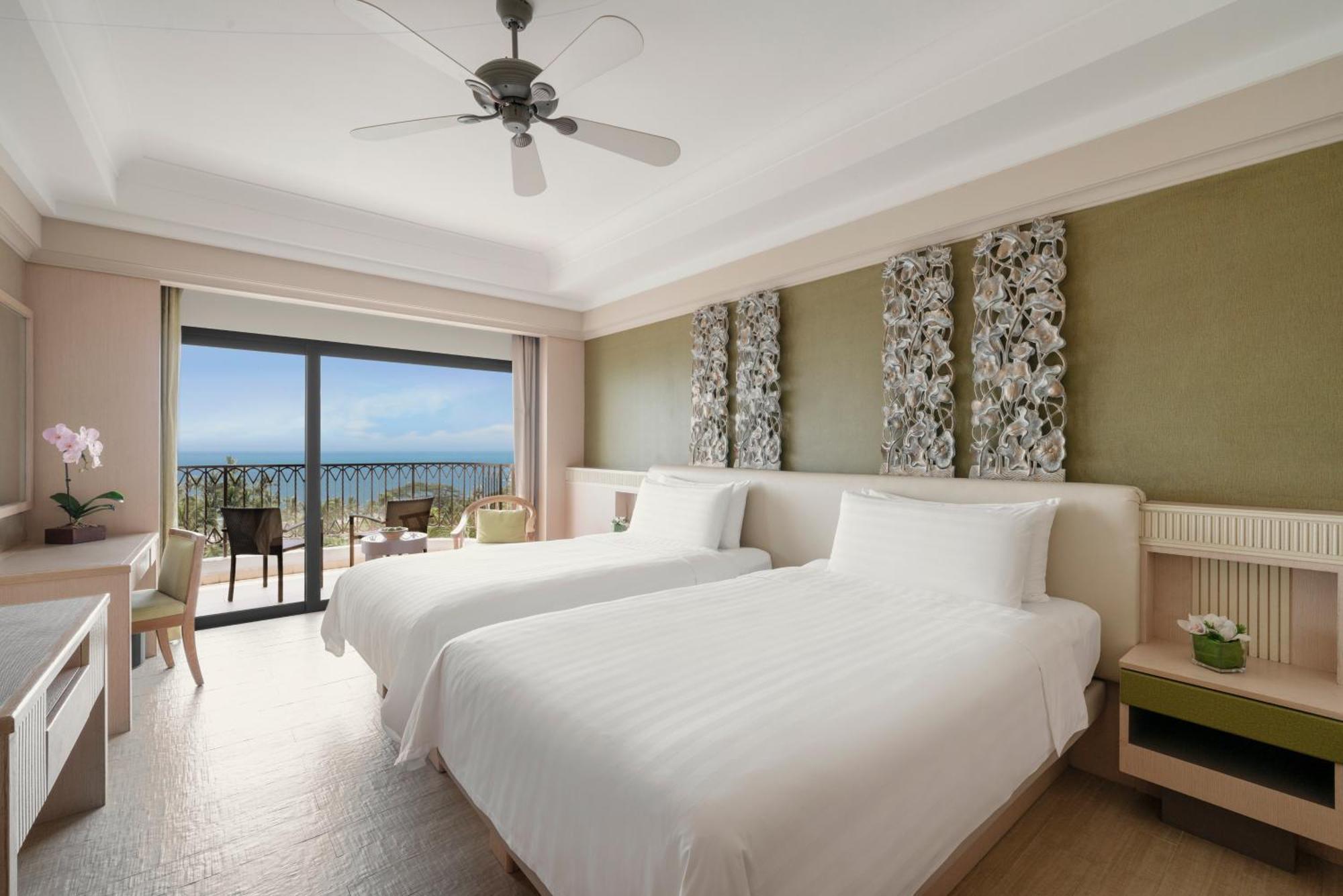 Deluxe Twin Room Sea View Sentosa Adventure SGD 50 nett voucher per at The Palawan Sentosa